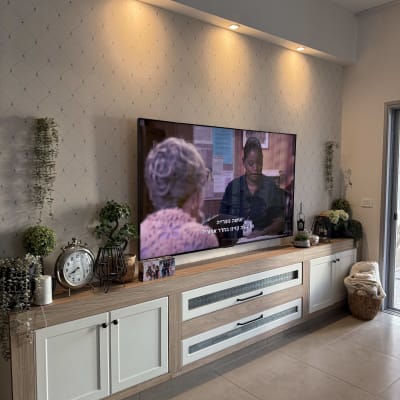 תמונה אינה מציגה עבודה בתחום