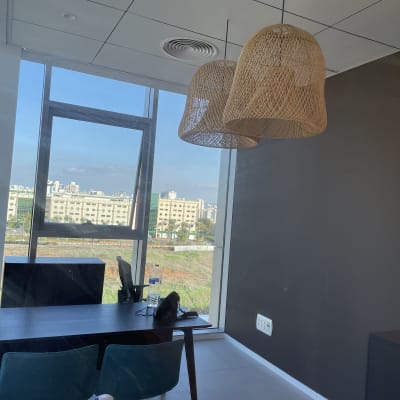 תמונה אינה מציגה עבודה בתחום