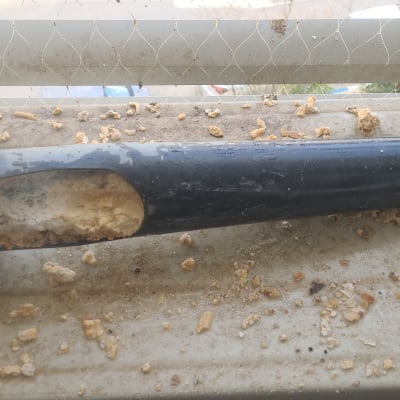 חלק פנימי של דוד שמש עם אבנית