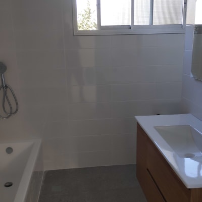 אמבטיה 1 אחרי