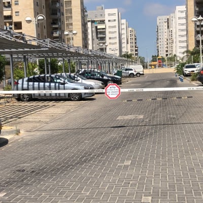 פתיחת שער חשמלי