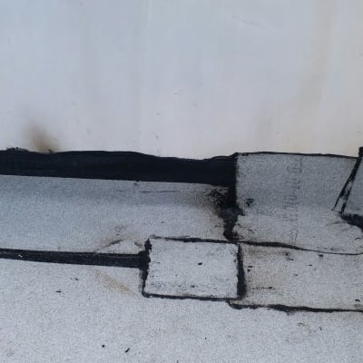 איטום גג עם יריעות ביטומניות וזפת