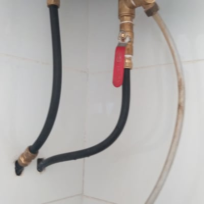 צינורות ומחברים של דוד שמש