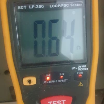 בודק לולאה חשמלי עם תצוגת ערכים