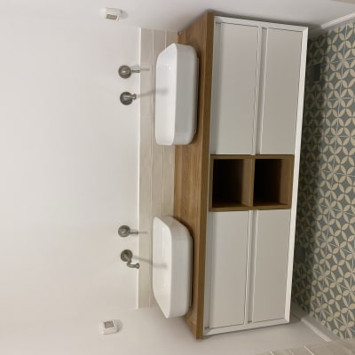 כיור כפול עם ארון עץ וריצוף מעוצב