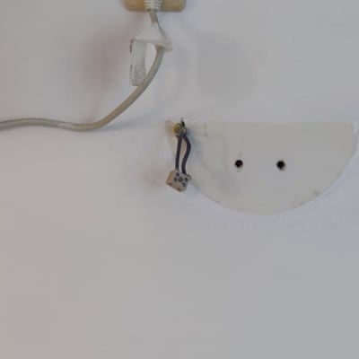 נק׳ תאורה שניה בקיר