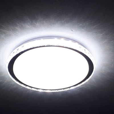 תאורת תקרה עגולה עם אור לבן חזק