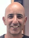 תמונת פורטרט של בעל המקצוע