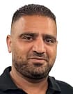 תמונת פורטרט של בעל המקצוע