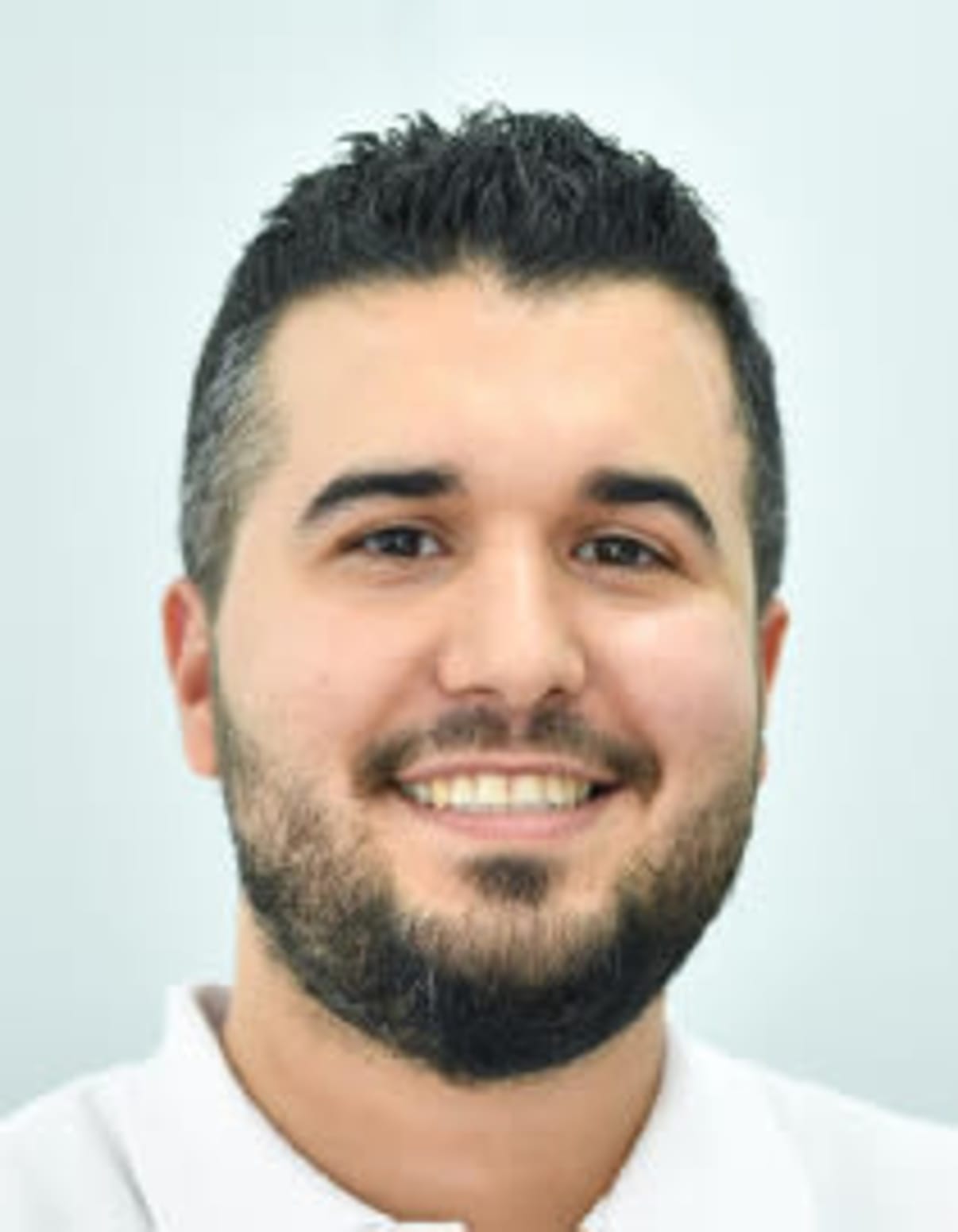 תמונת פורטרט של בעל המקצוע