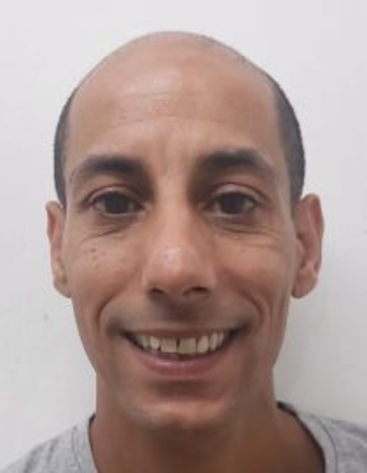 תמונת פורטרט של בעל המקצוע