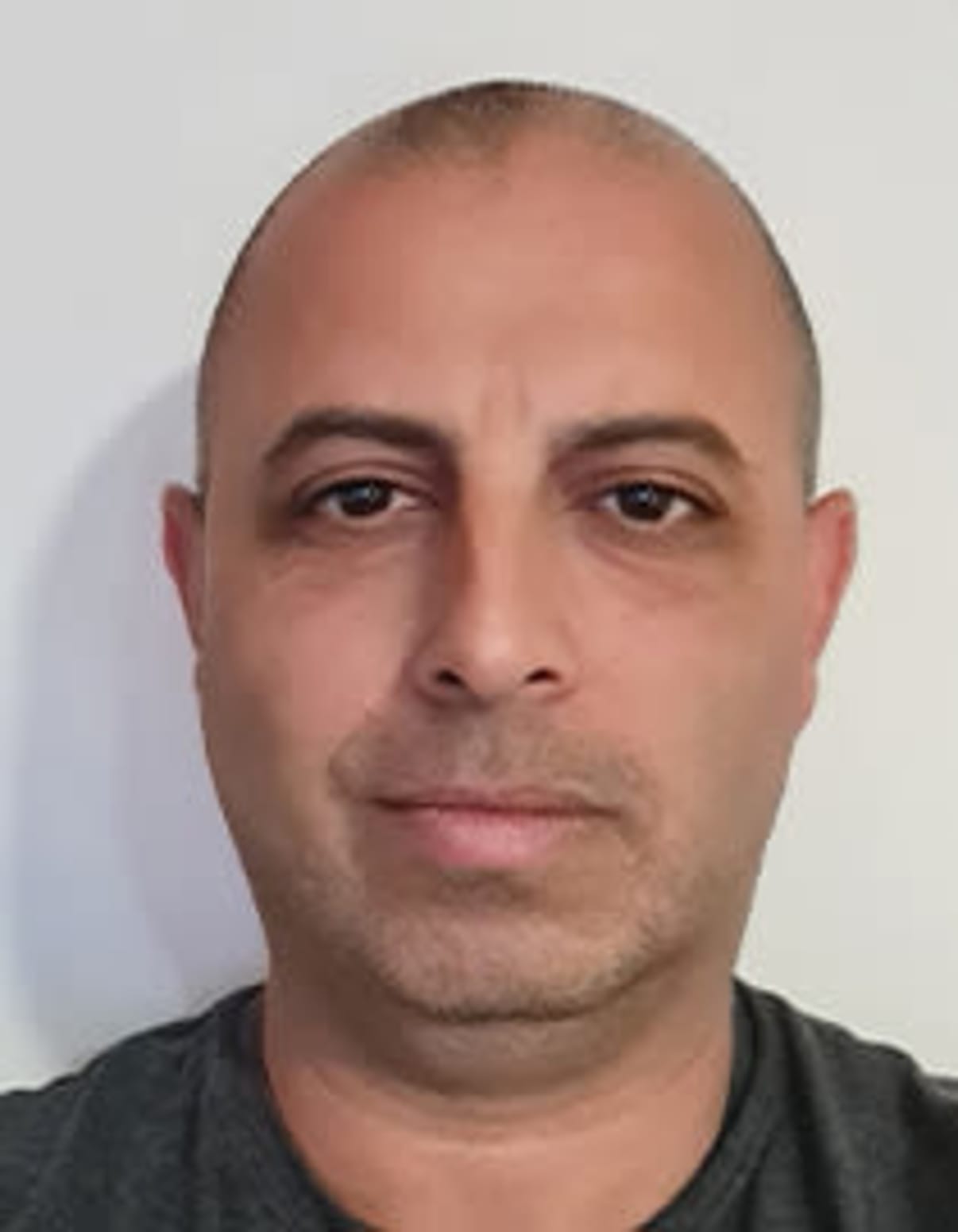 תמונת פורטרט של בעל המקצוע