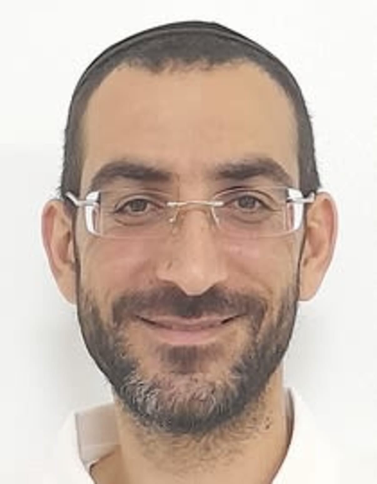 תמונת פורטרט של בעל המקצוע