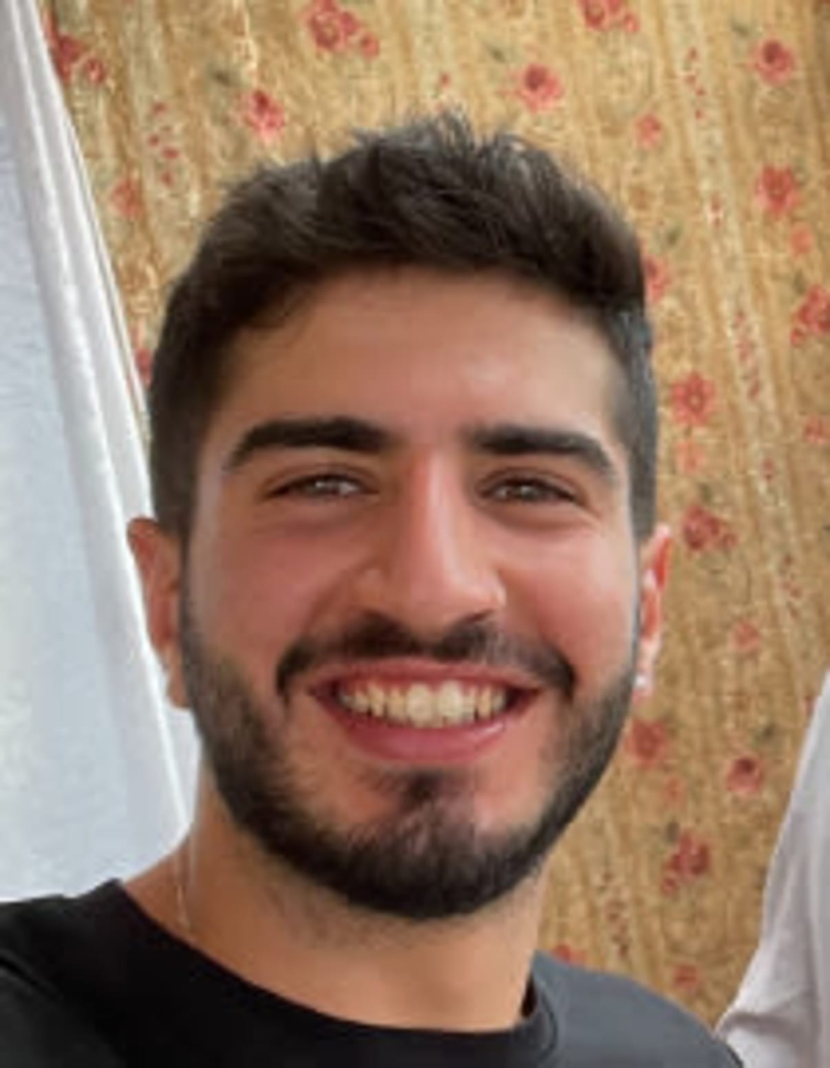 תמונת פורטרט של בעל המקצוע