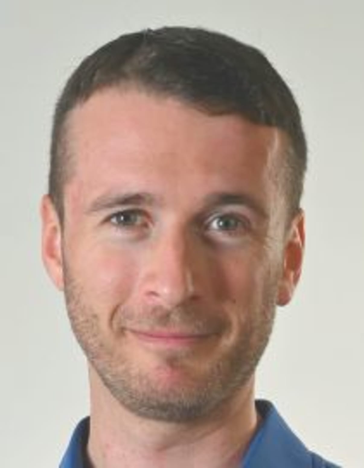 תמונת פורטרט של בעל המקצוע