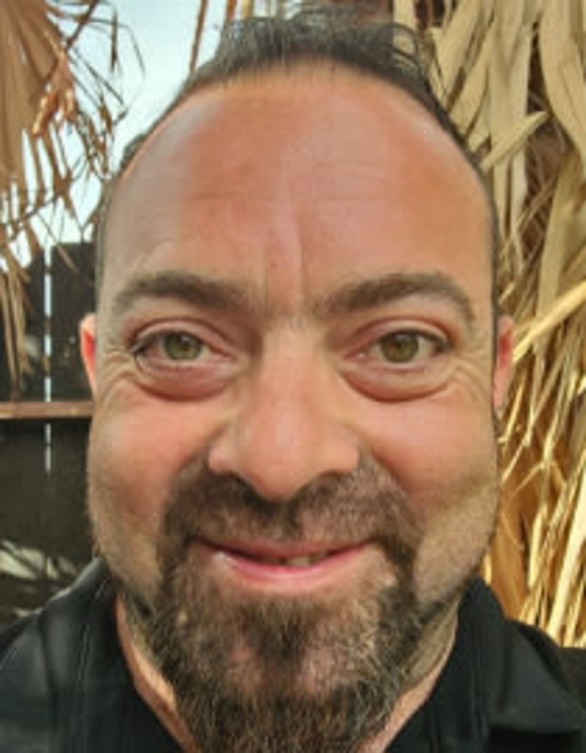 תמונת פורטרט של בעל המקצוע