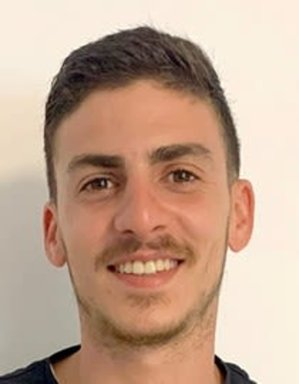 תמונת פורטרט של בעל המקצוע