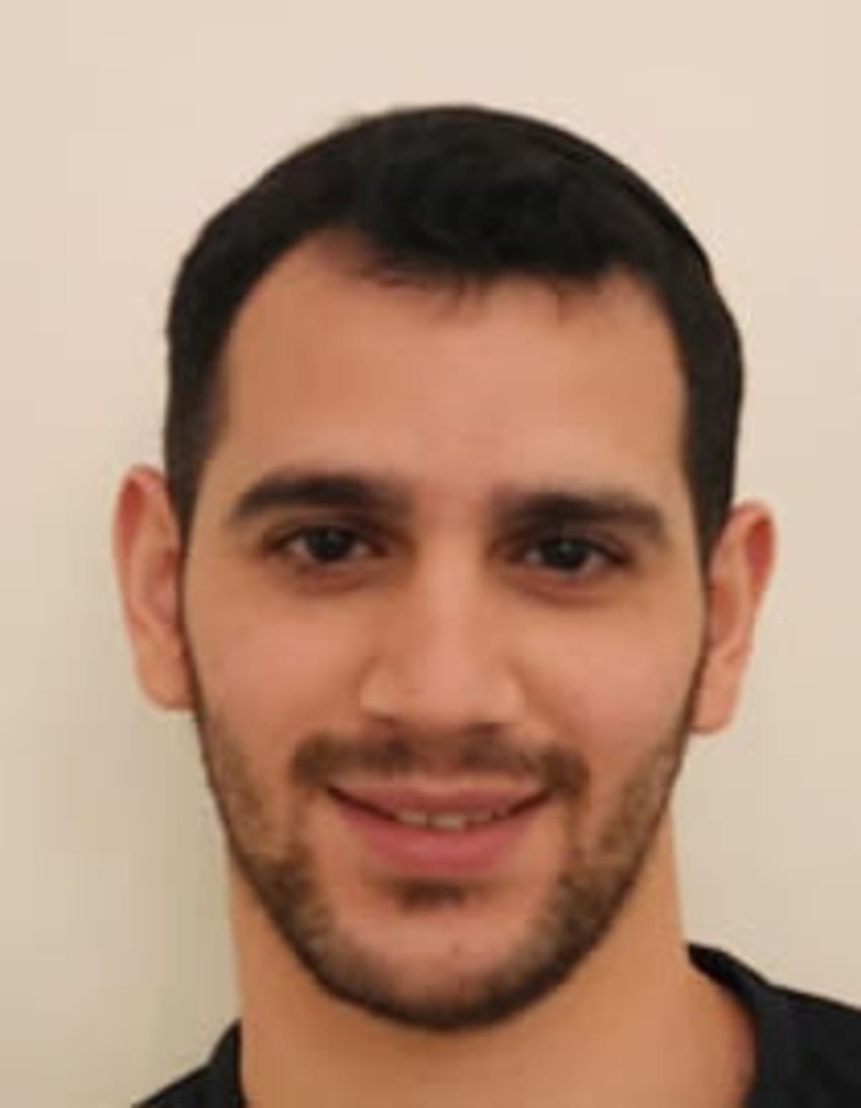 תמונת פורטרט של בעל המקצוע