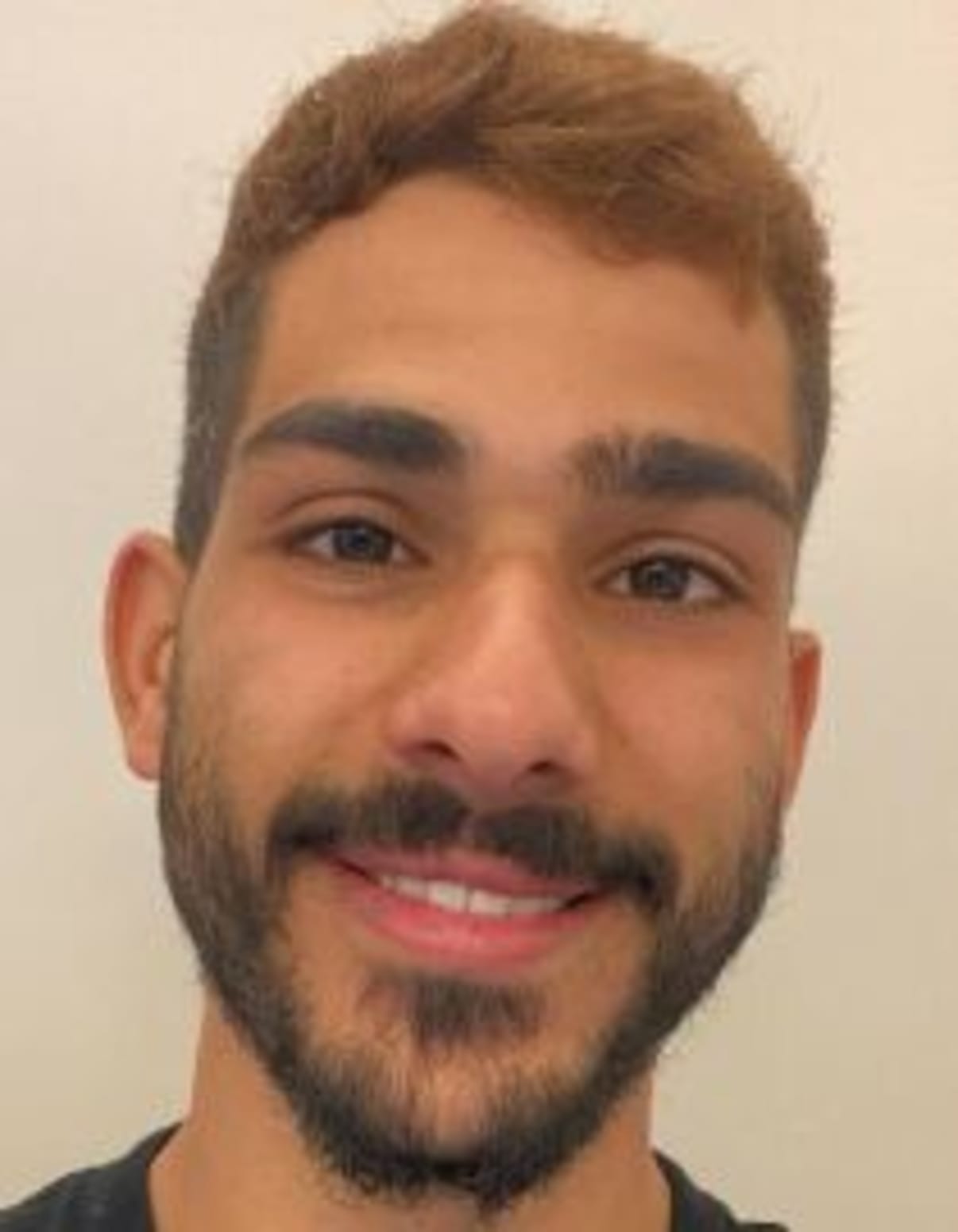 תמונת פורטרט של בעל המקצוע