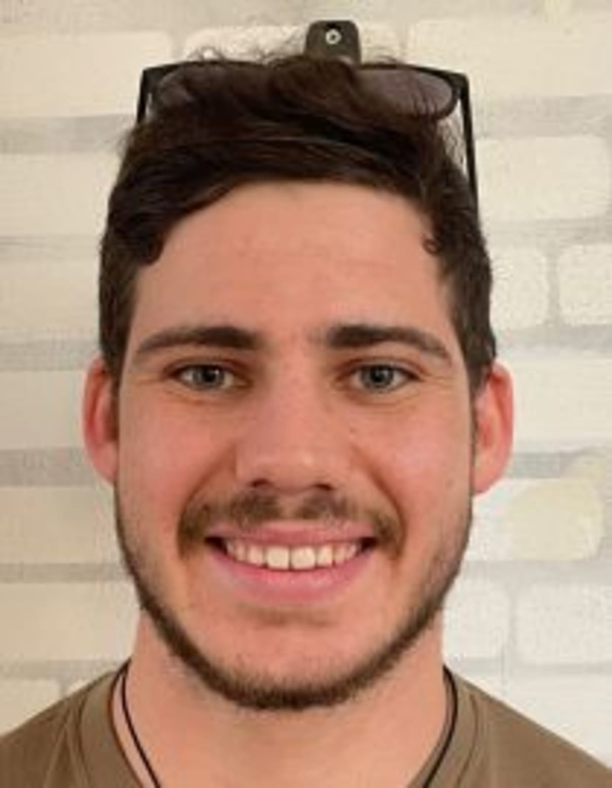 תמונת פורטרט של בעל המקצוע