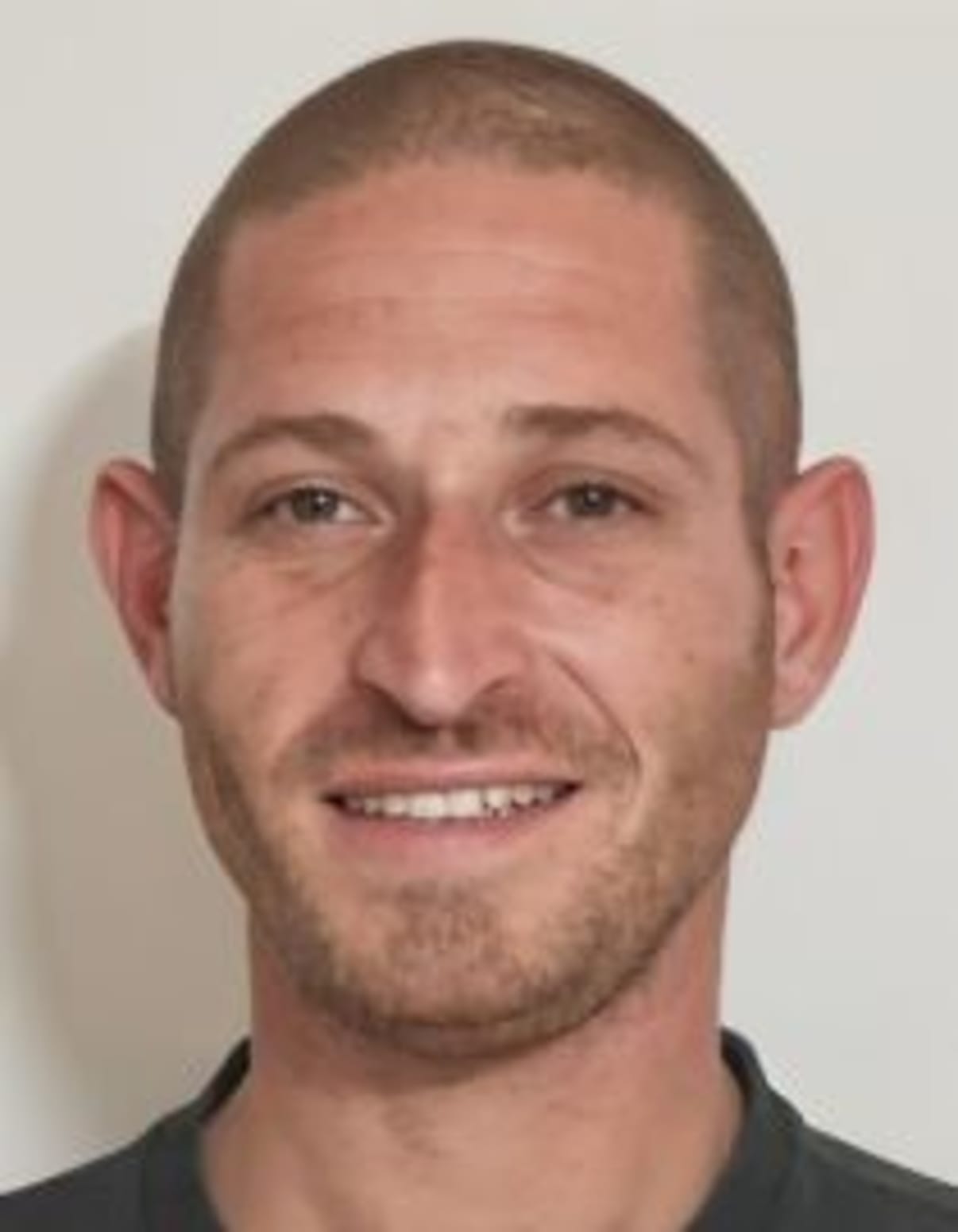 תמונת פורטרט של בעל המקצוע