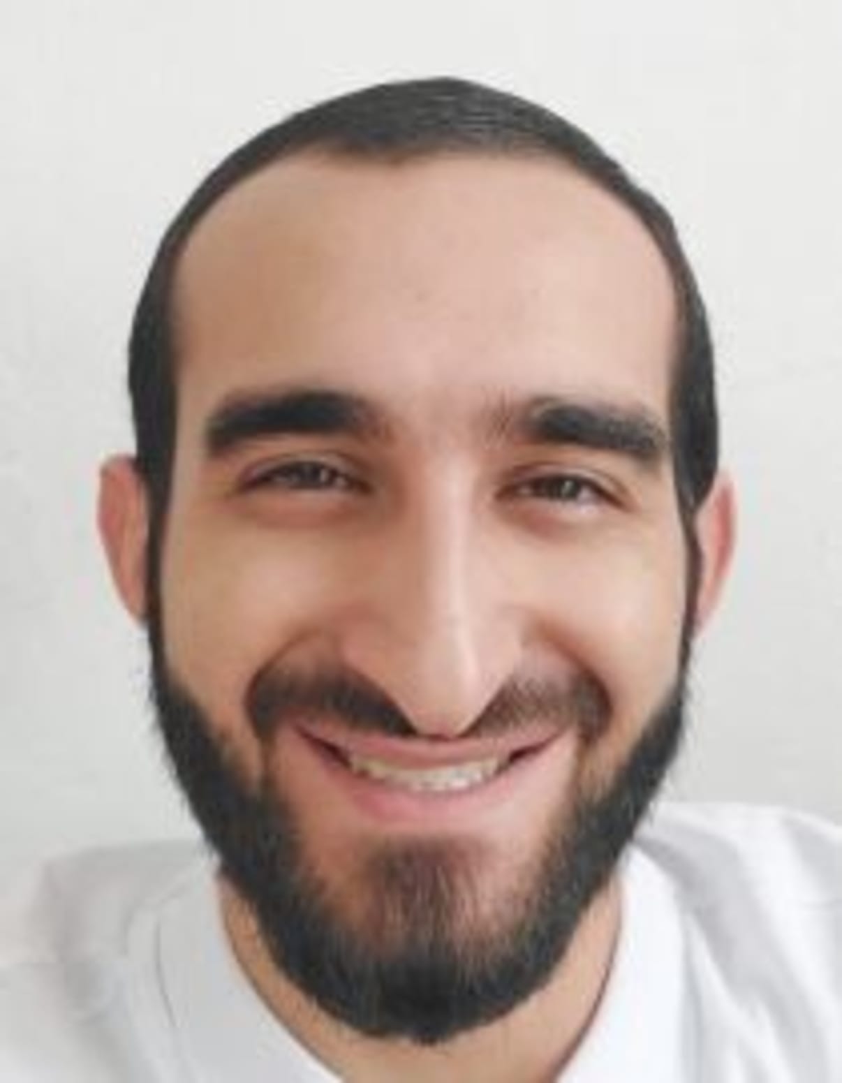 תמונת פורטרט של בעל המקצוע