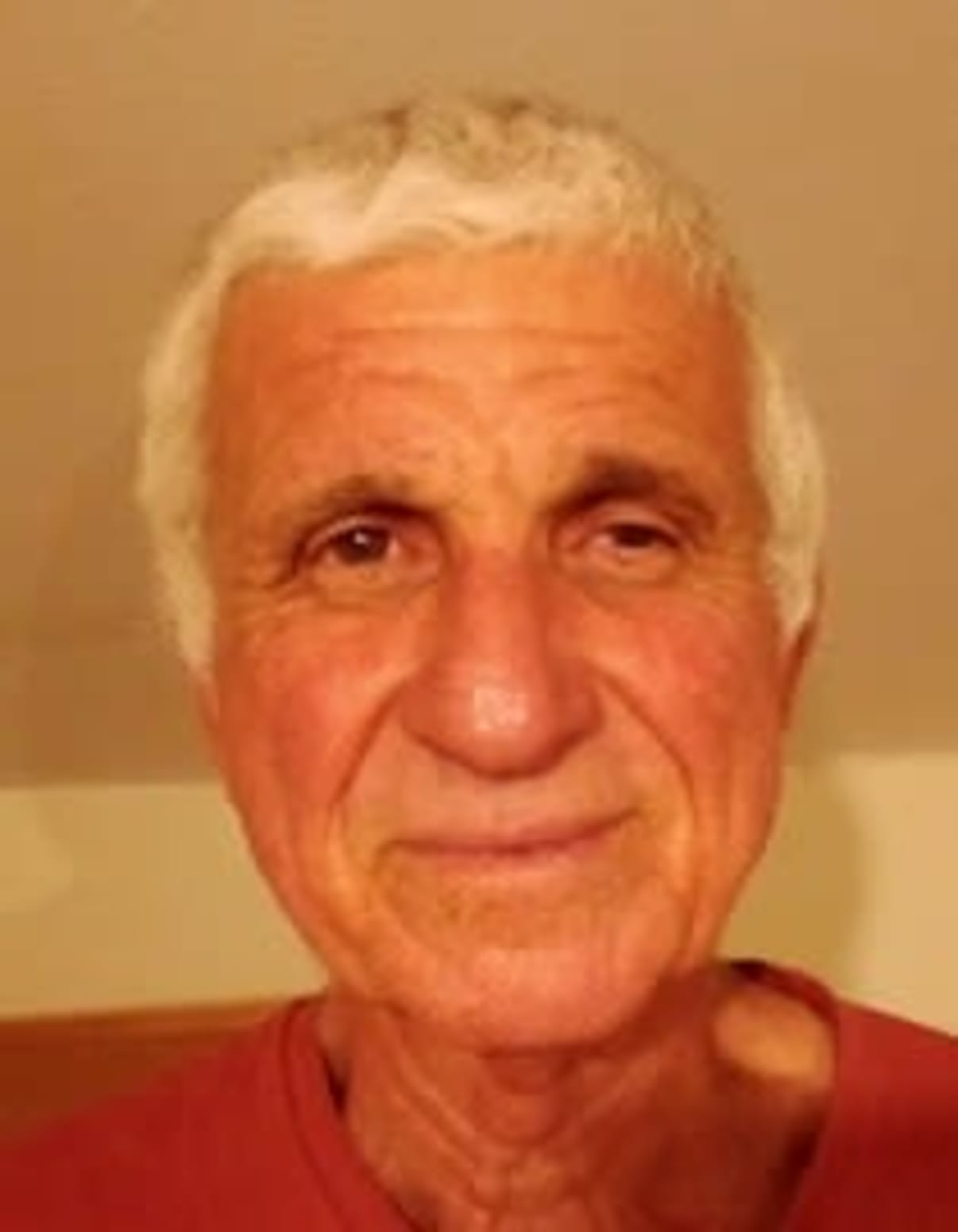 תמונת פורטרט של בעל המקצוע