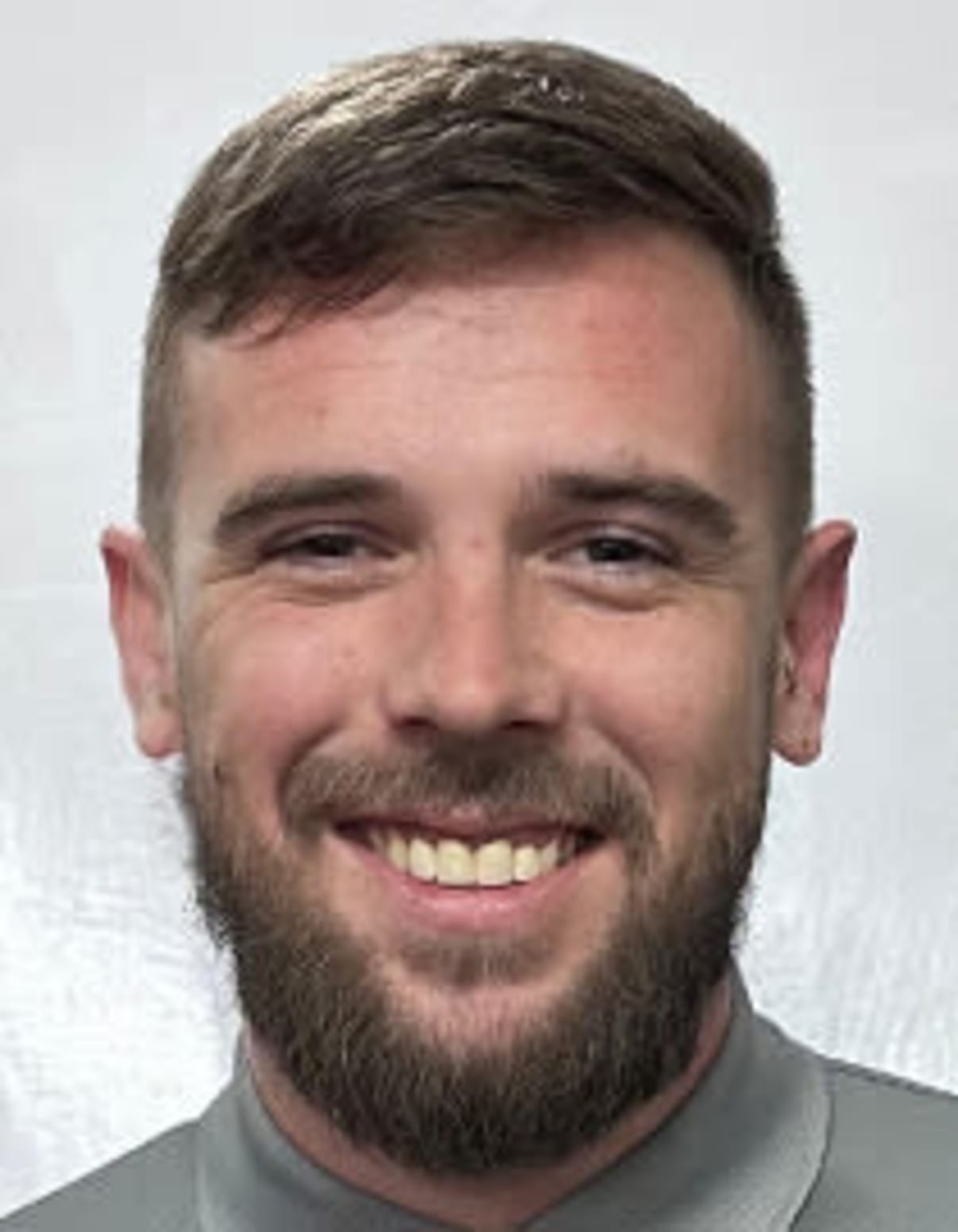 תמונת פורטרט של בעל המקצוע