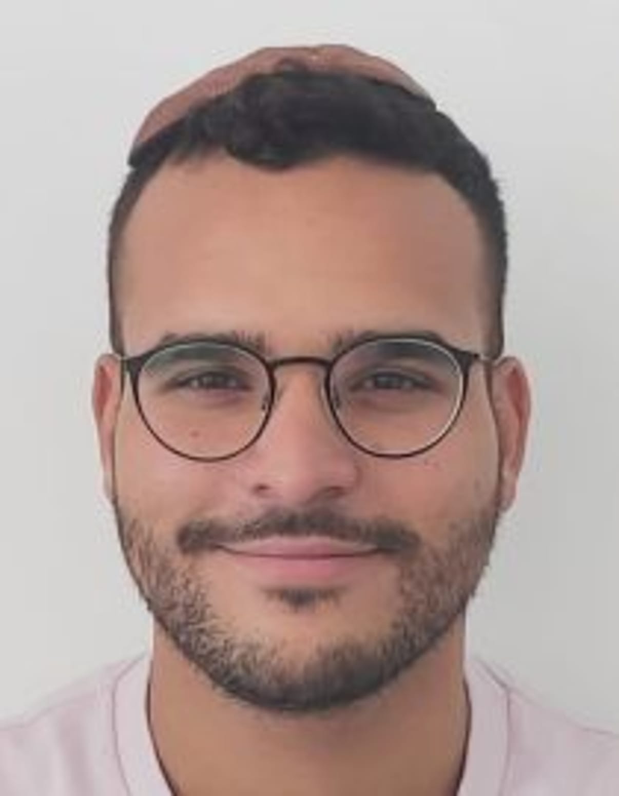 תמונת פורטרט של בעל המקצוע