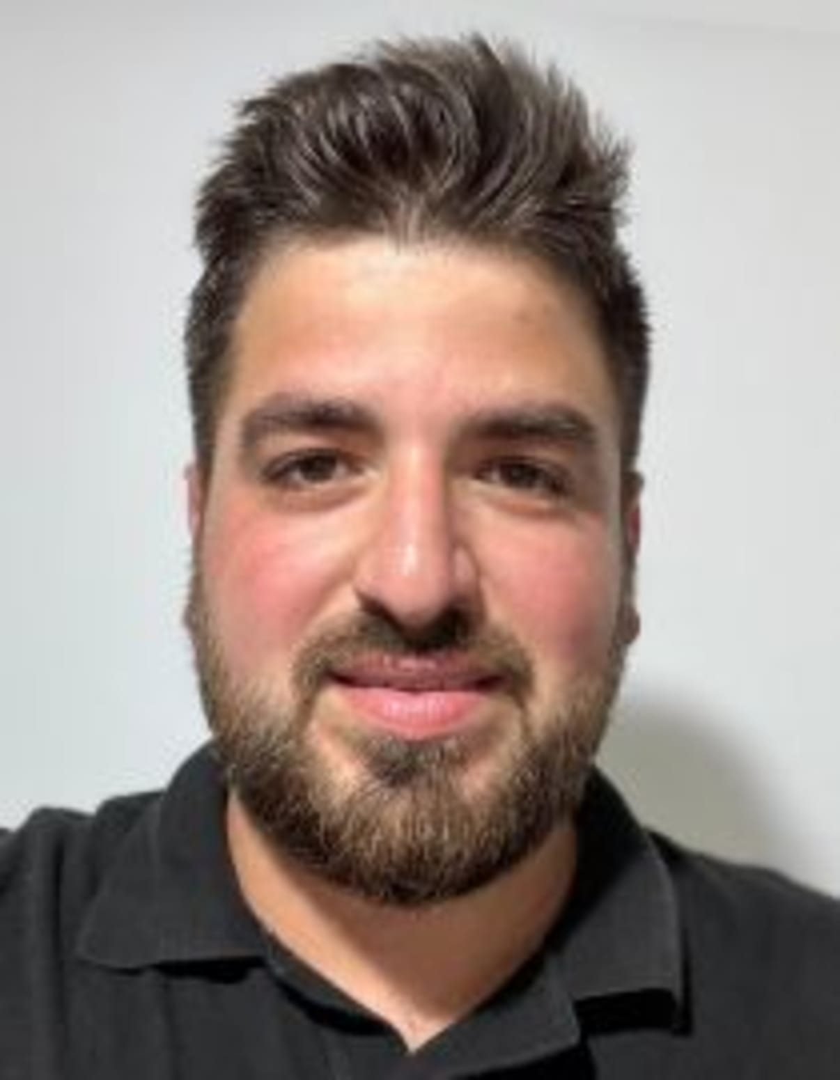 תמונת פורטרט של בעל המקצוע