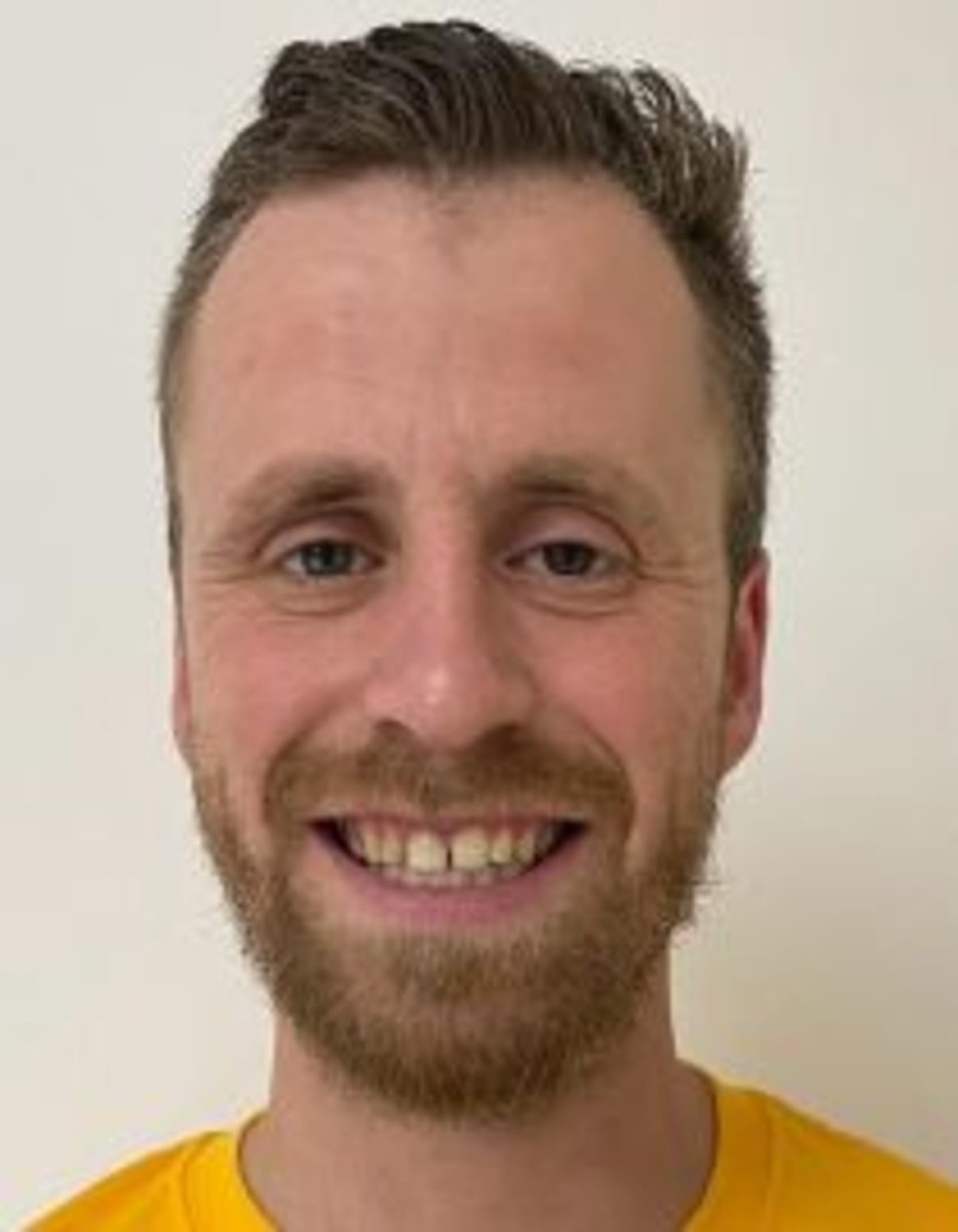 תמונת פורטרט של בעל המקצוע