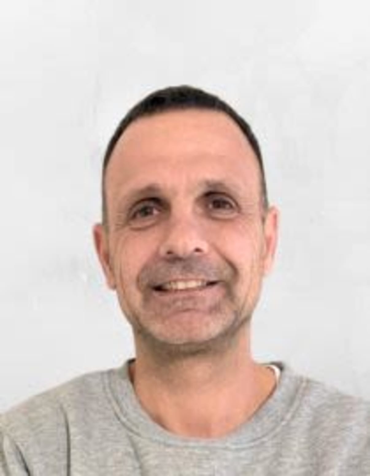 תמונת פורטרט של בעל המקצוע