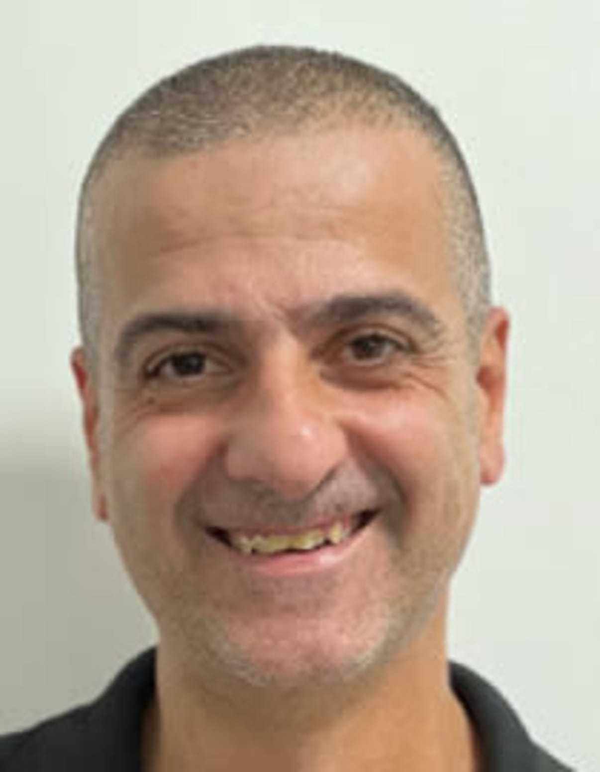 תמונת פורטרט של בעל המקצוע