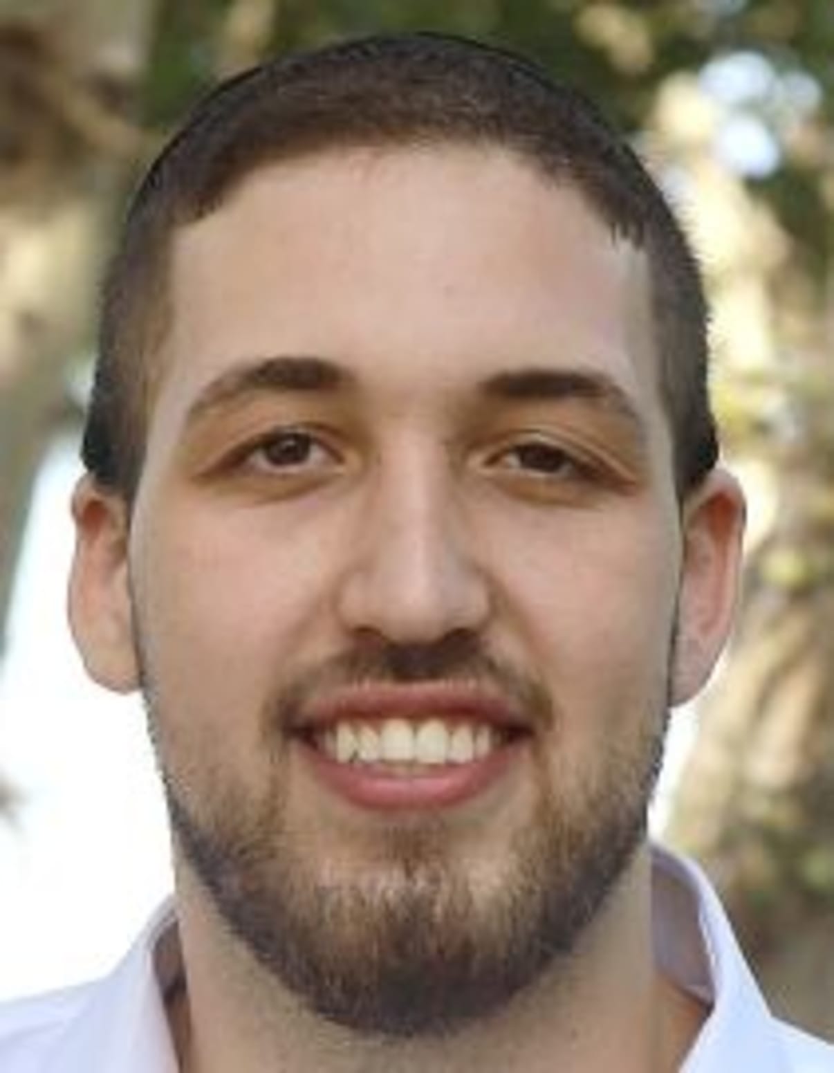 תמונת פורטרט של בעל המקצוע