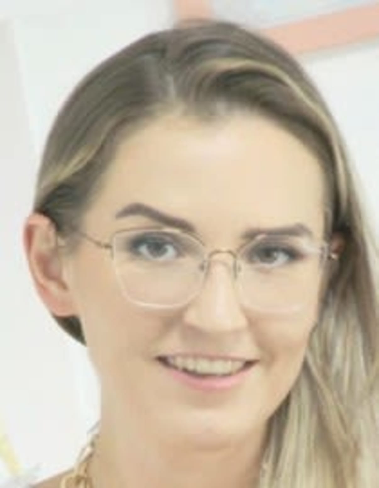 תמונת פורטרט של בעל המקצוע