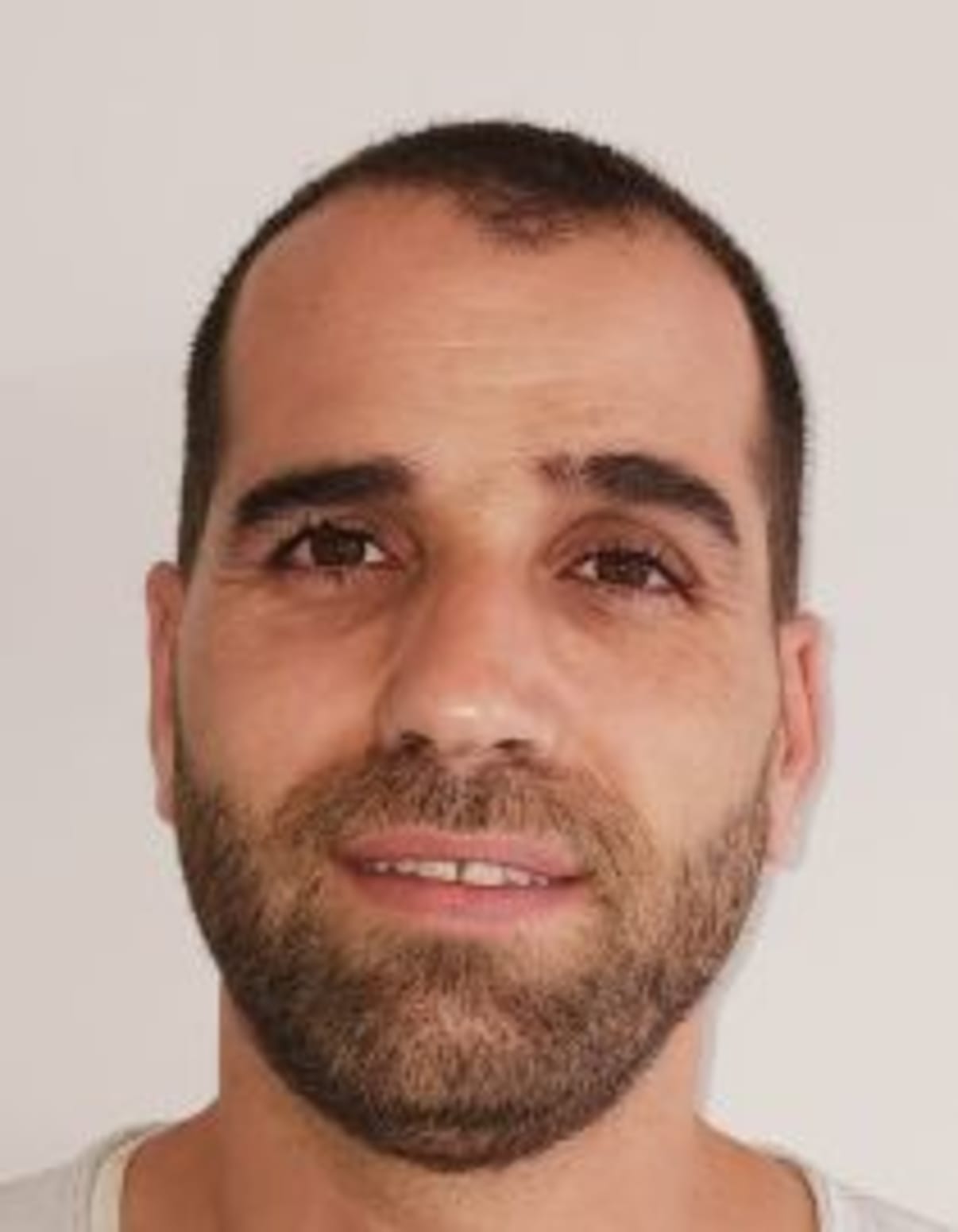 תמונת פורטרט של בעל המקצוע