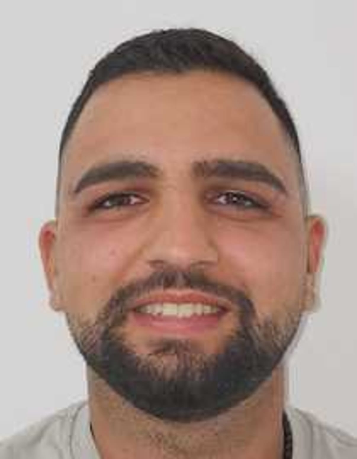 תמונת פורטרט של בעל המקצוע