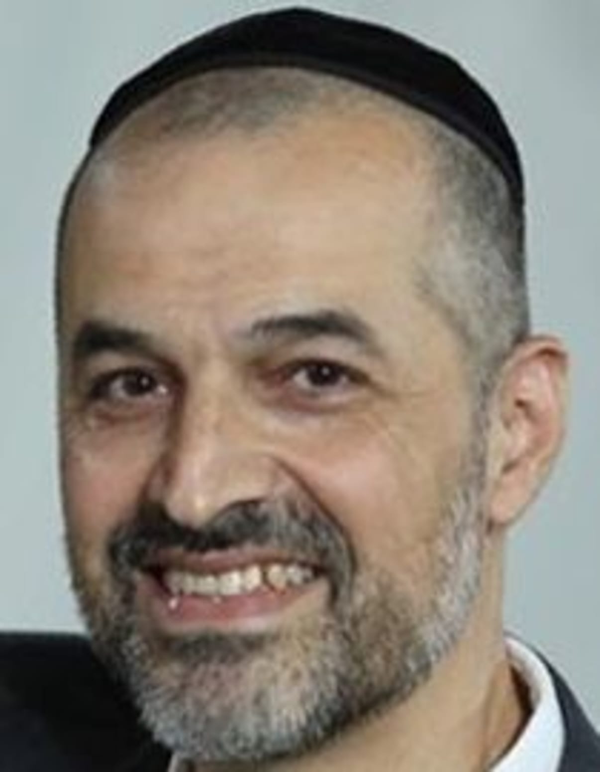 תמונת פורטרט של בעל המקצוע