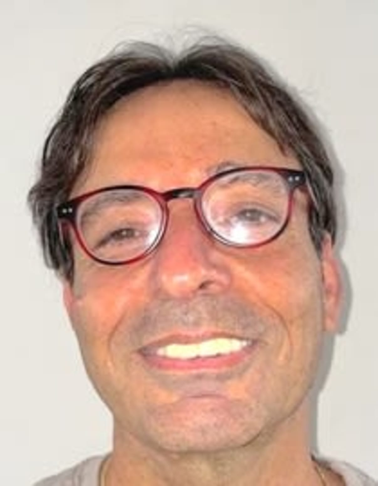 תמונת פורטרט של בעל המקצוע