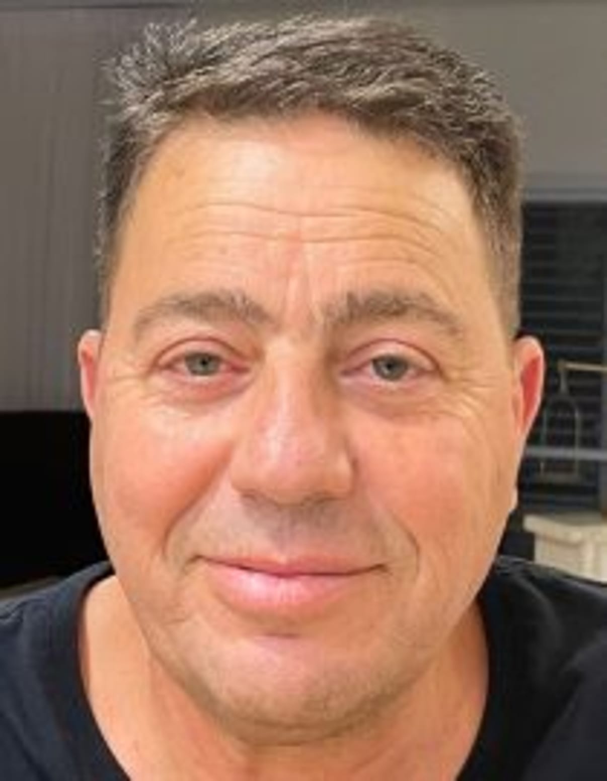 תמונת פורטרט של בעל המקצוע