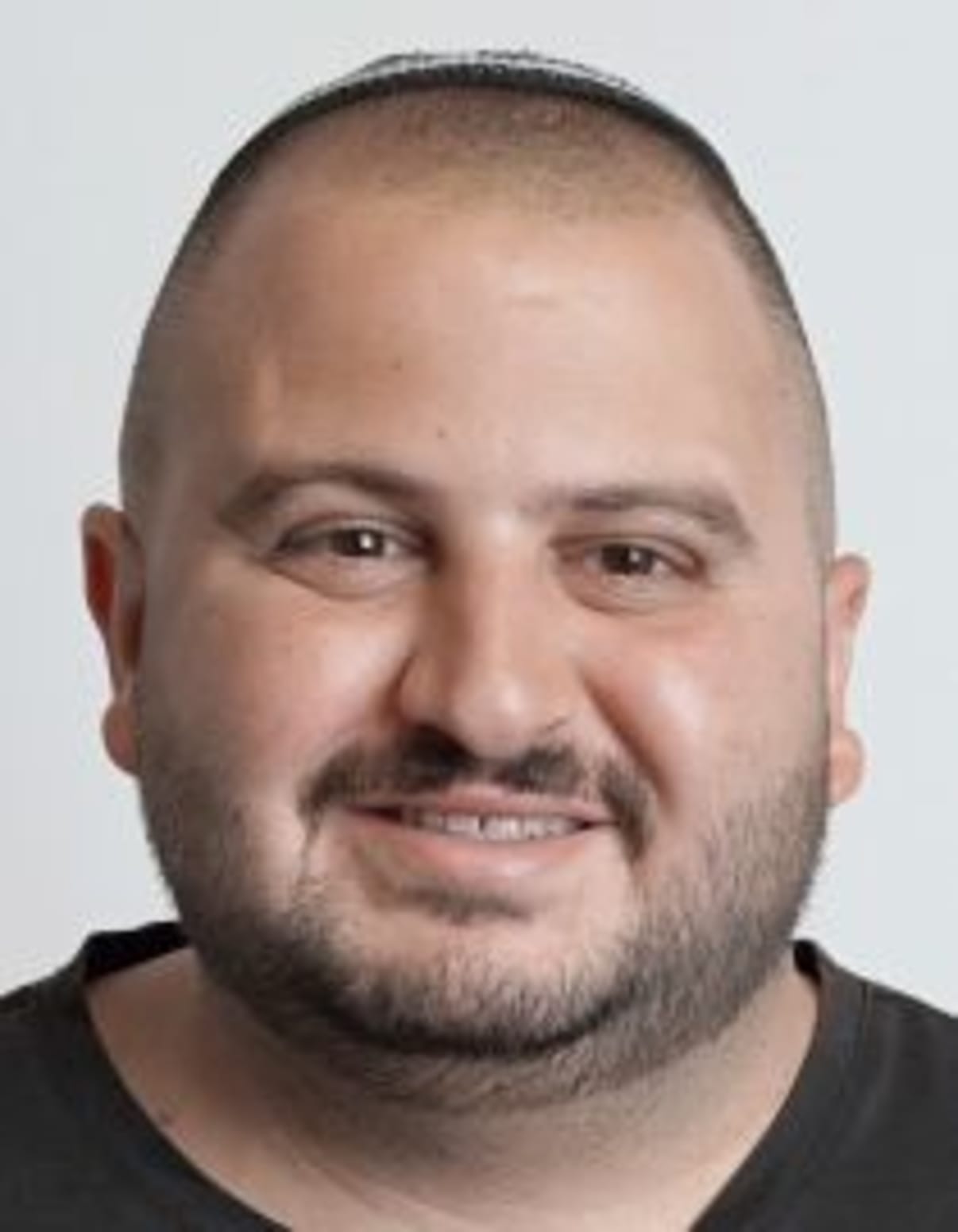 תמונת פורטרט של בעל המקצוע