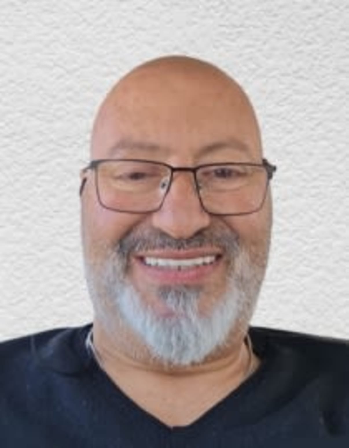 תמונת פורטרט של בעל המקצוע