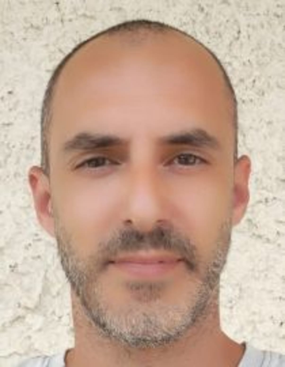 תמונת פורטרט של בעל המקצוע תמונת פורטרט של בעל המקצוע