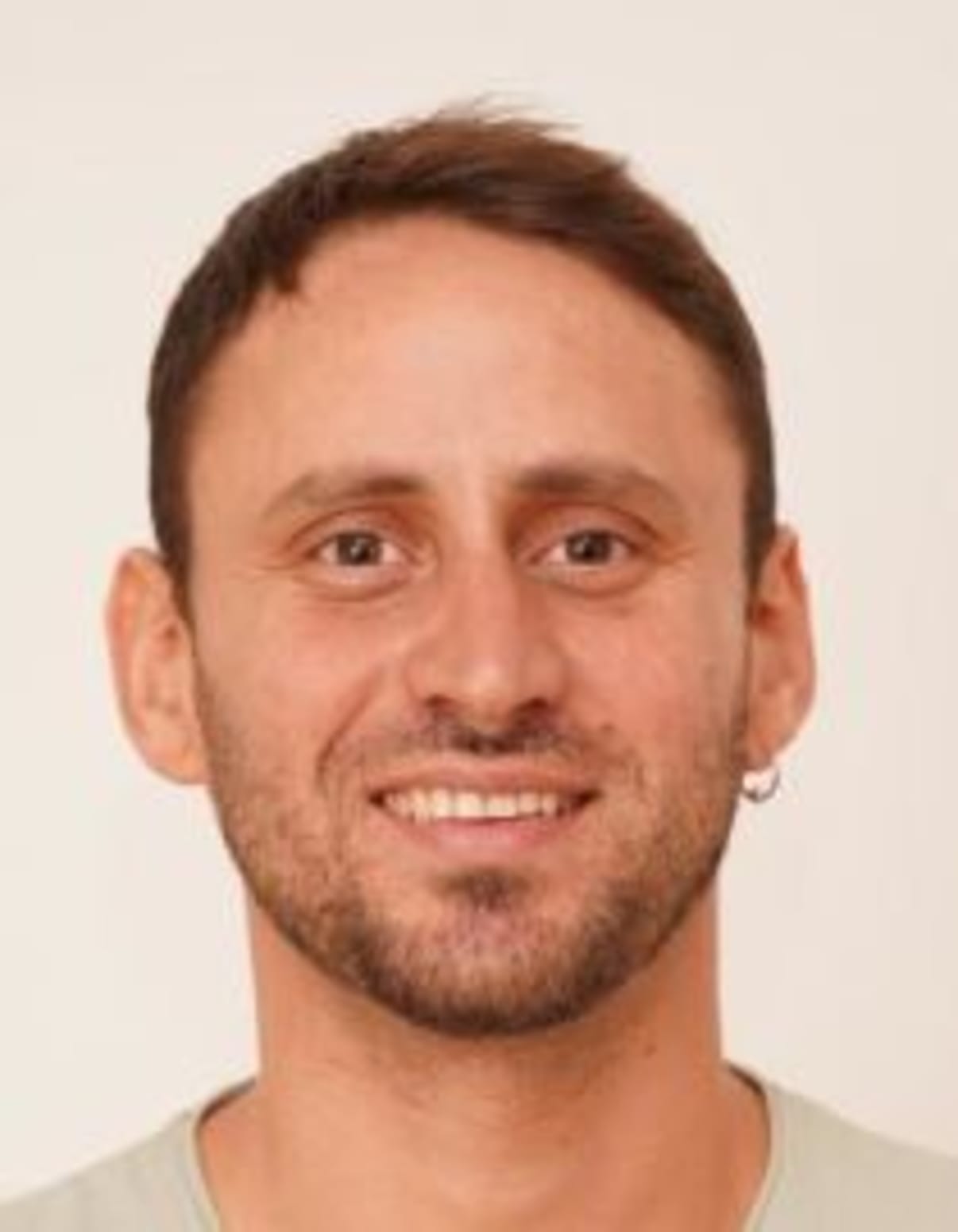 תמונת פורטרט של בעל המקצוע