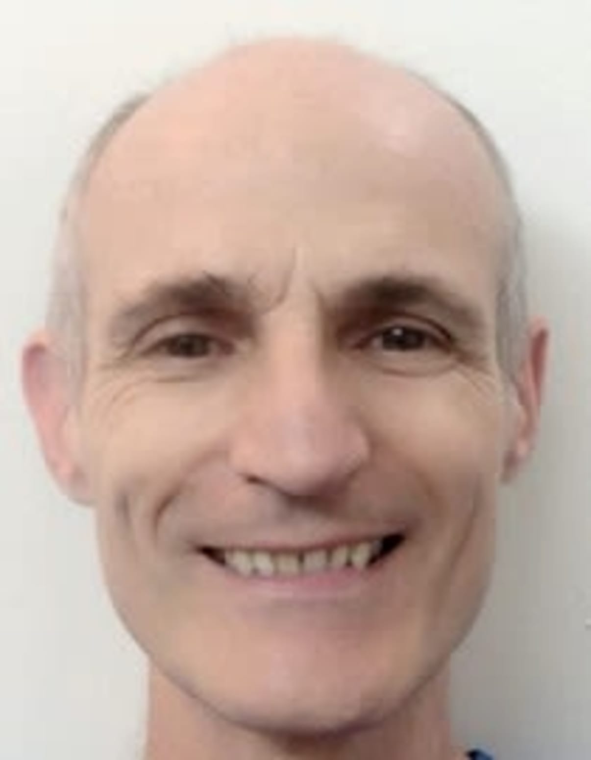 תמונת פורטרט של בעל המקצוע