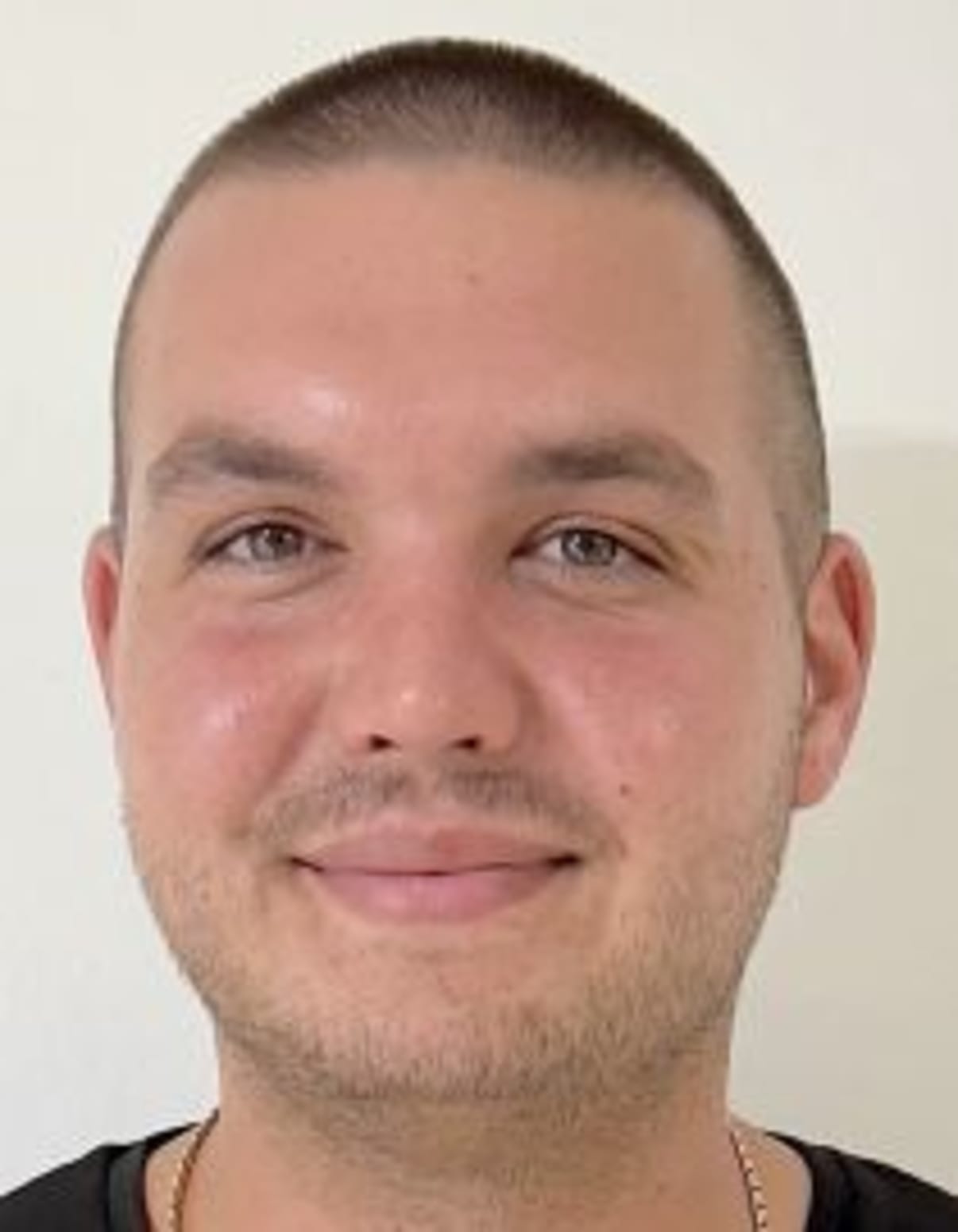 תמונת פורטרט של בעל המקצוע