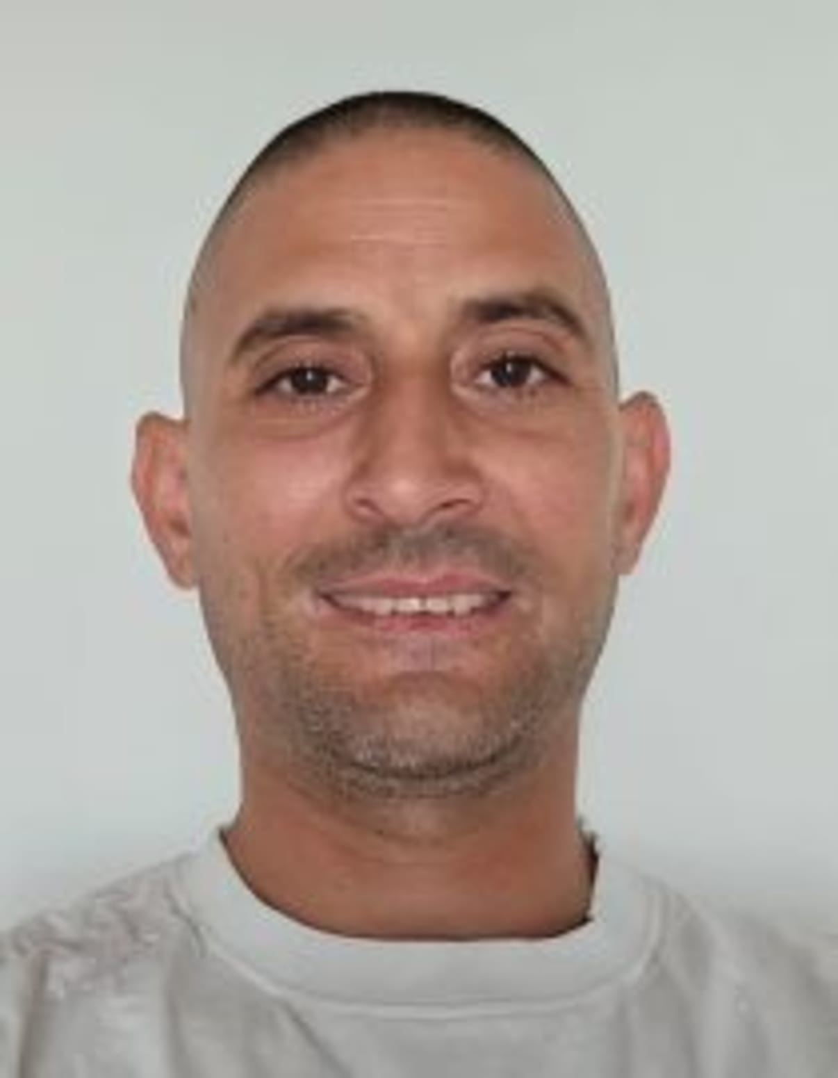 תמונת פורטרט של בעל המקצוע