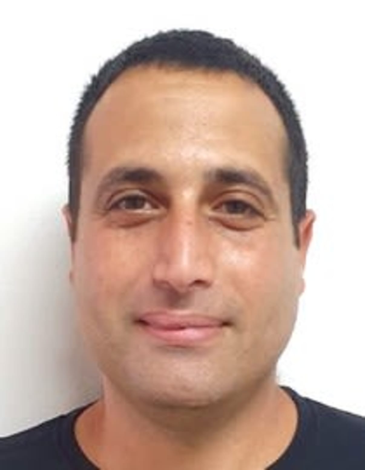 תמונת פורטרט של בעל המקצוע