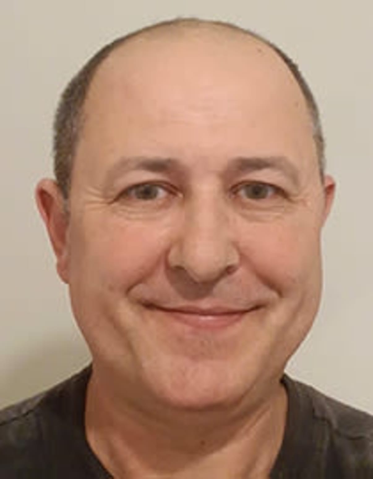 תמונת פורטרט של בעל המקצוע