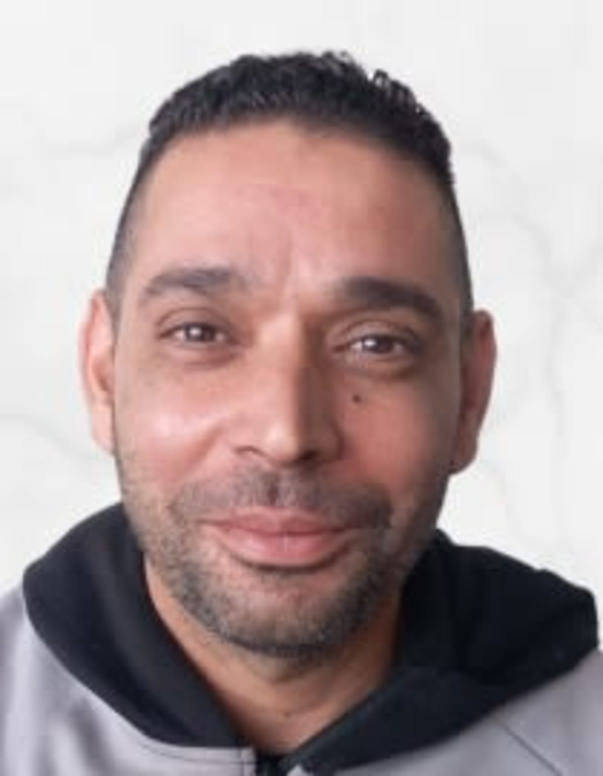 תמונת פורטרט של בעל המקצוע תמונת פורטרט של בעל המקצוע